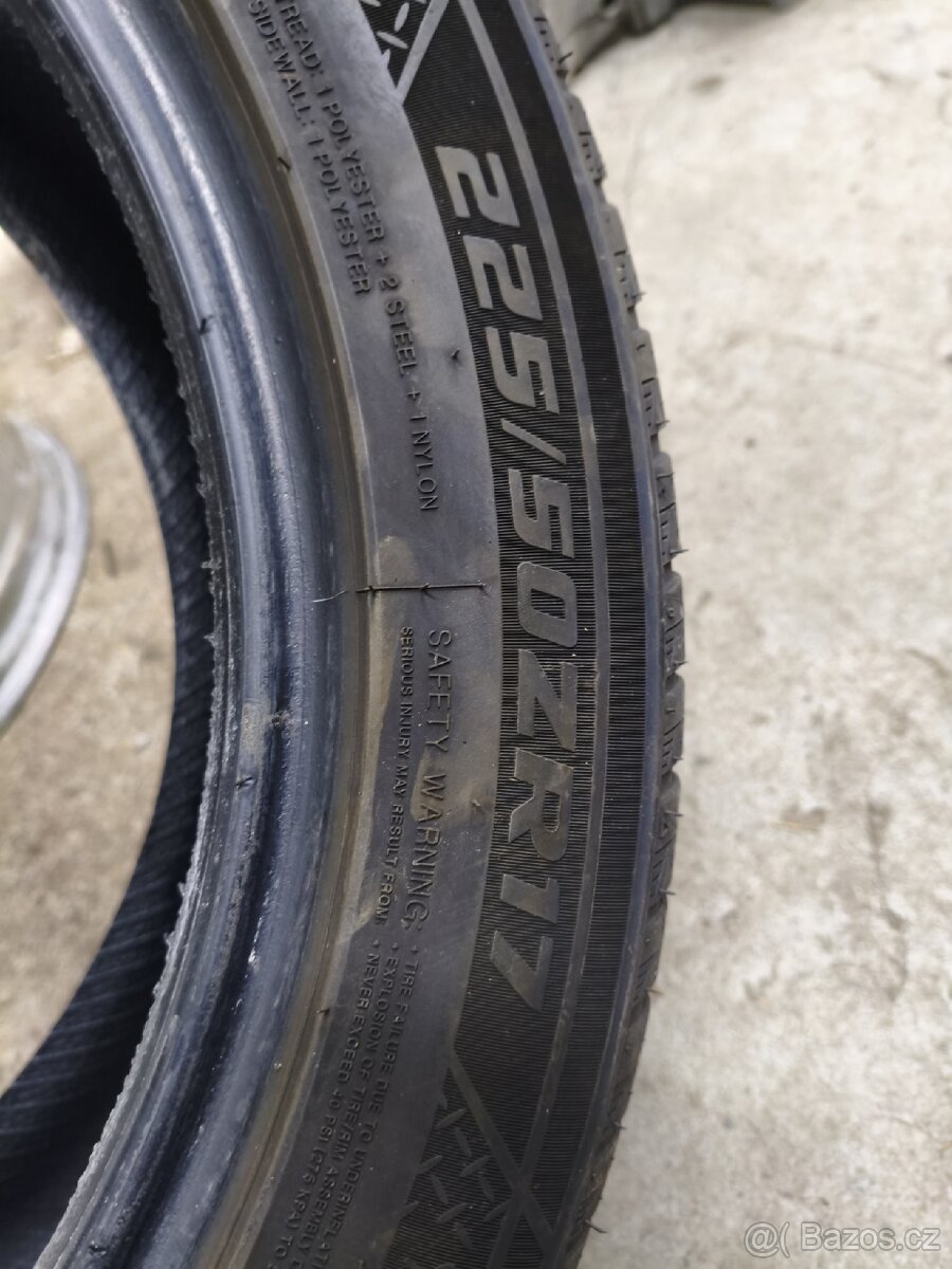 Celorocni pneu Aplus 225/50 R17 - 2