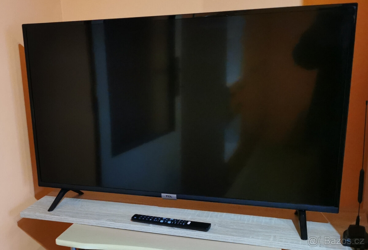 led televizor TCL - 2