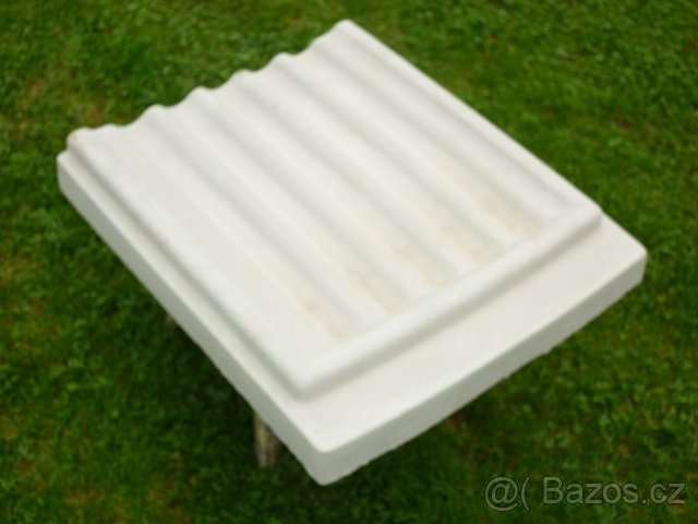 Topeniště ke grilu - 2