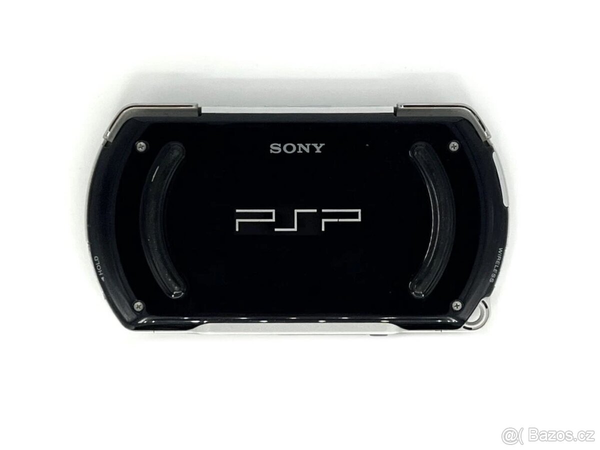 Koupím SONY PSP GO - 2