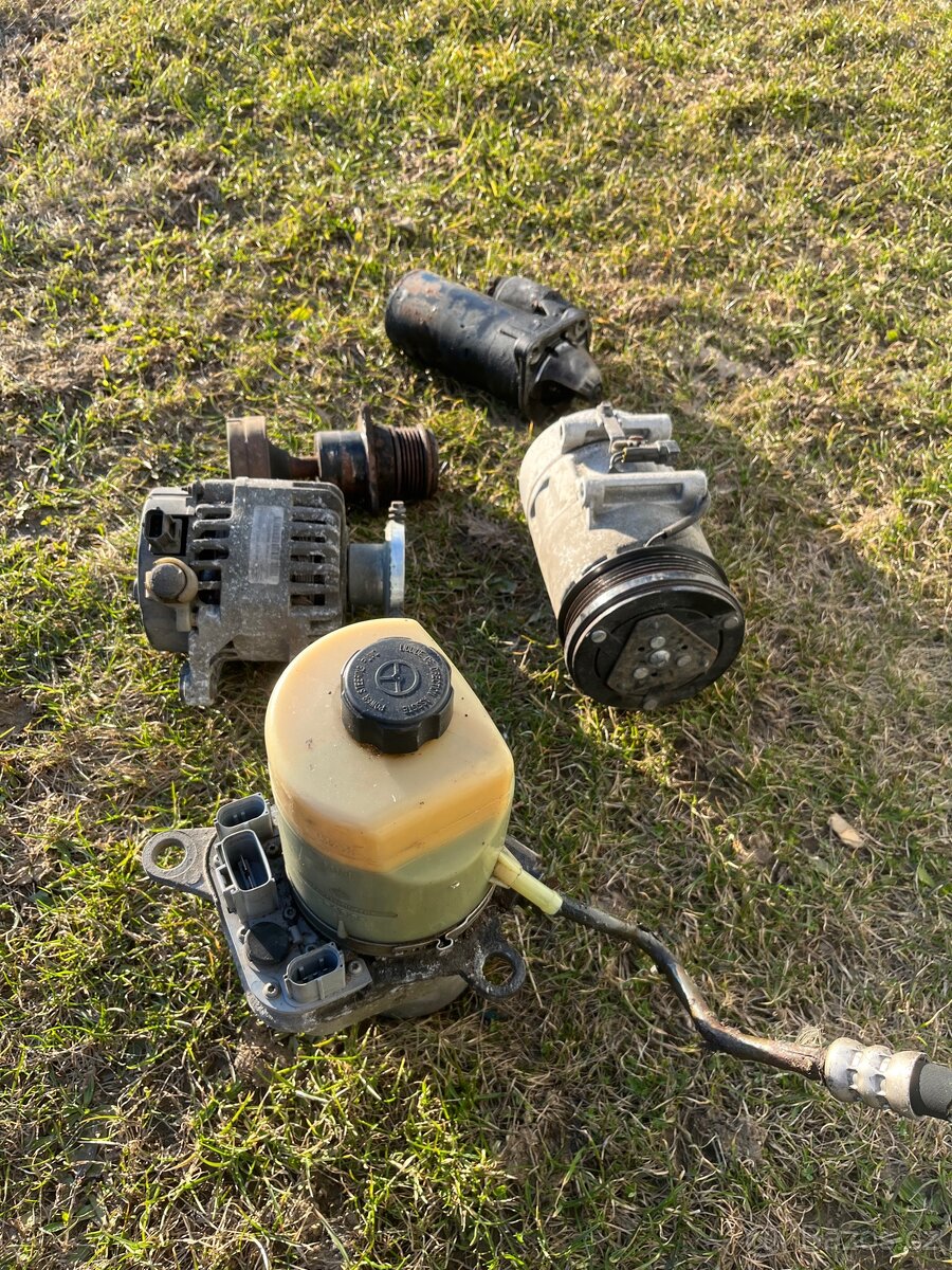 Ford Focus II 1.8 tdci díly - 2