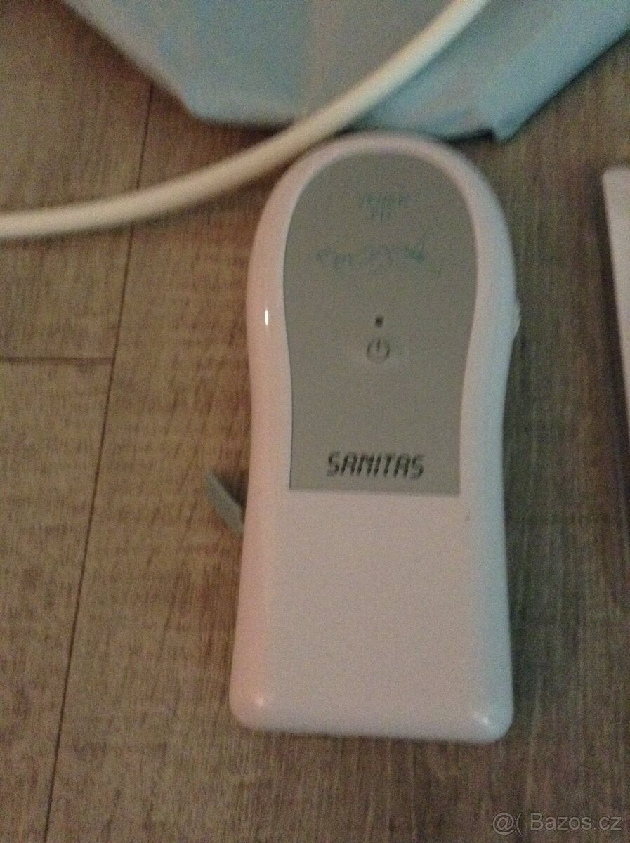 prodám masažní přístroj SANITAS - 2