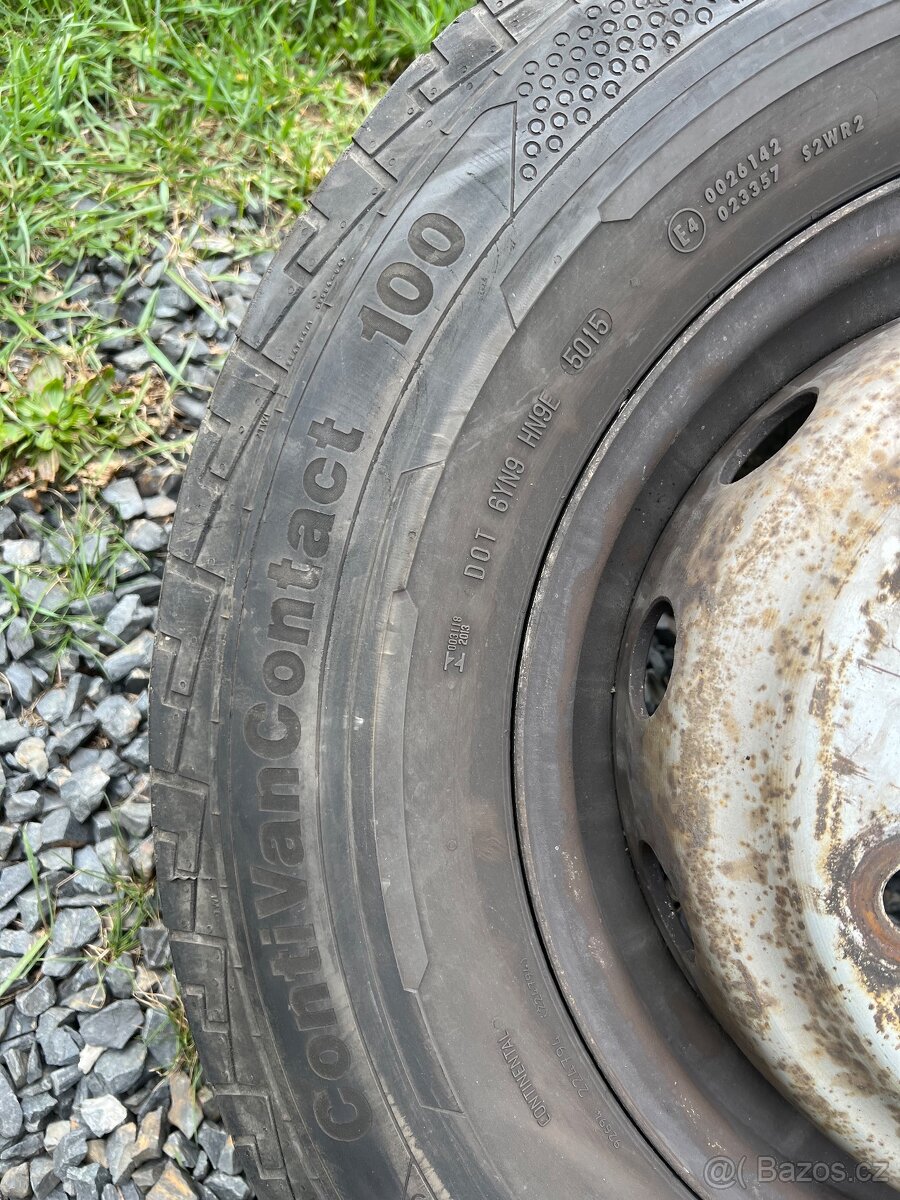 2x Kola 16” Iveco - 2