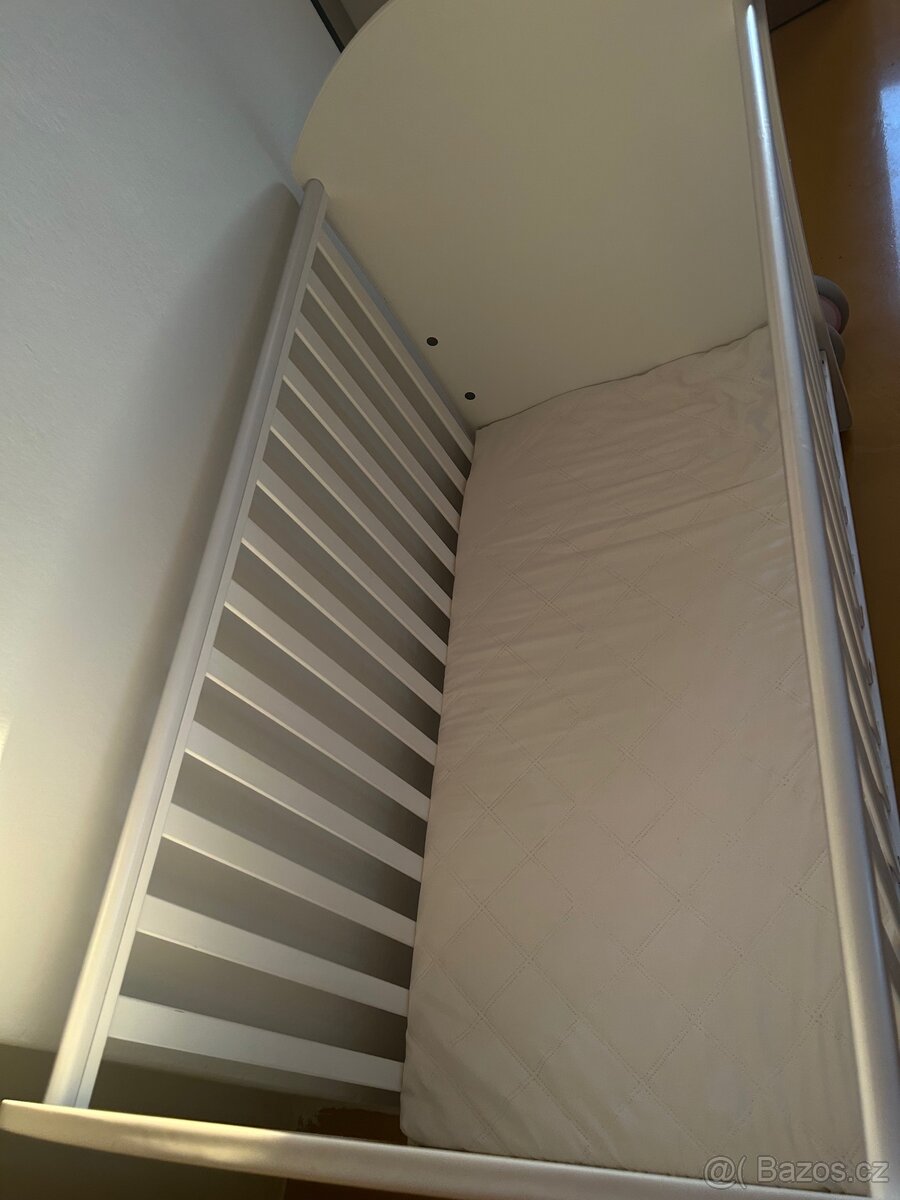 Dětská postýlka - 2