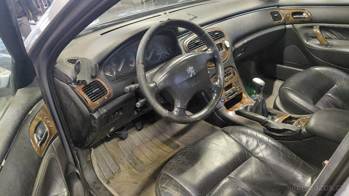 PEUGEOT 607 2.2i - 2