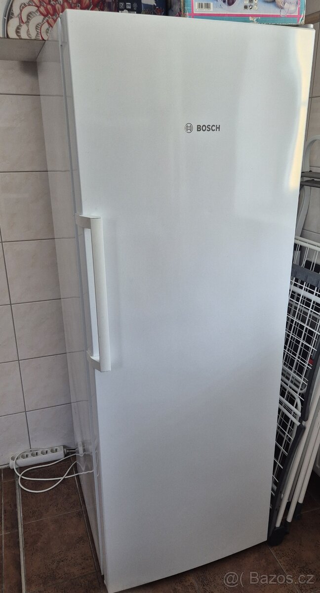 BOSCH šuplíkový mrazák - 2