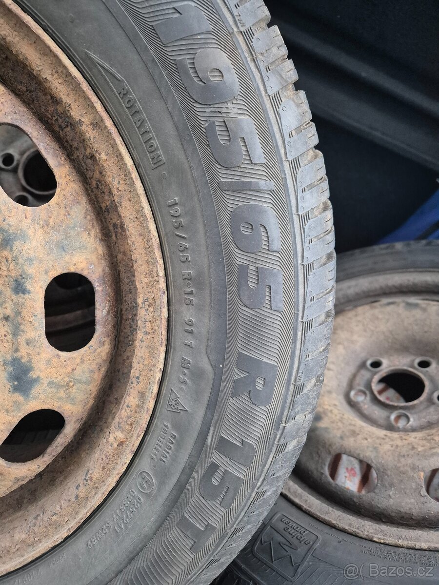 Zimní sada 195/65 R15 91T - 2