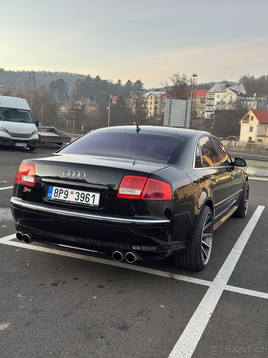 Audi A8 D3 Long 4.2 MPI 246kw - 2
