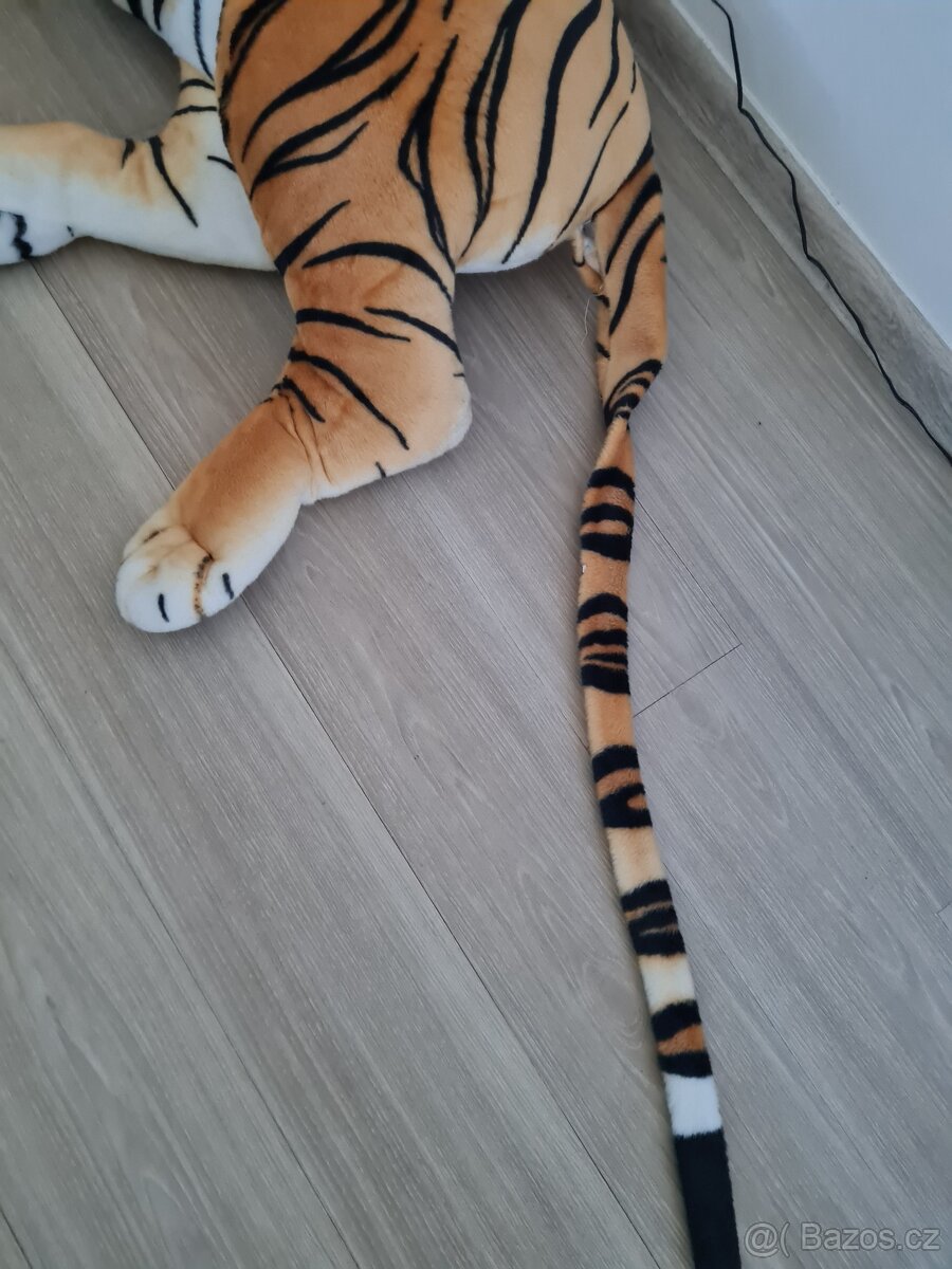 Veliký plyšový tygr - 2