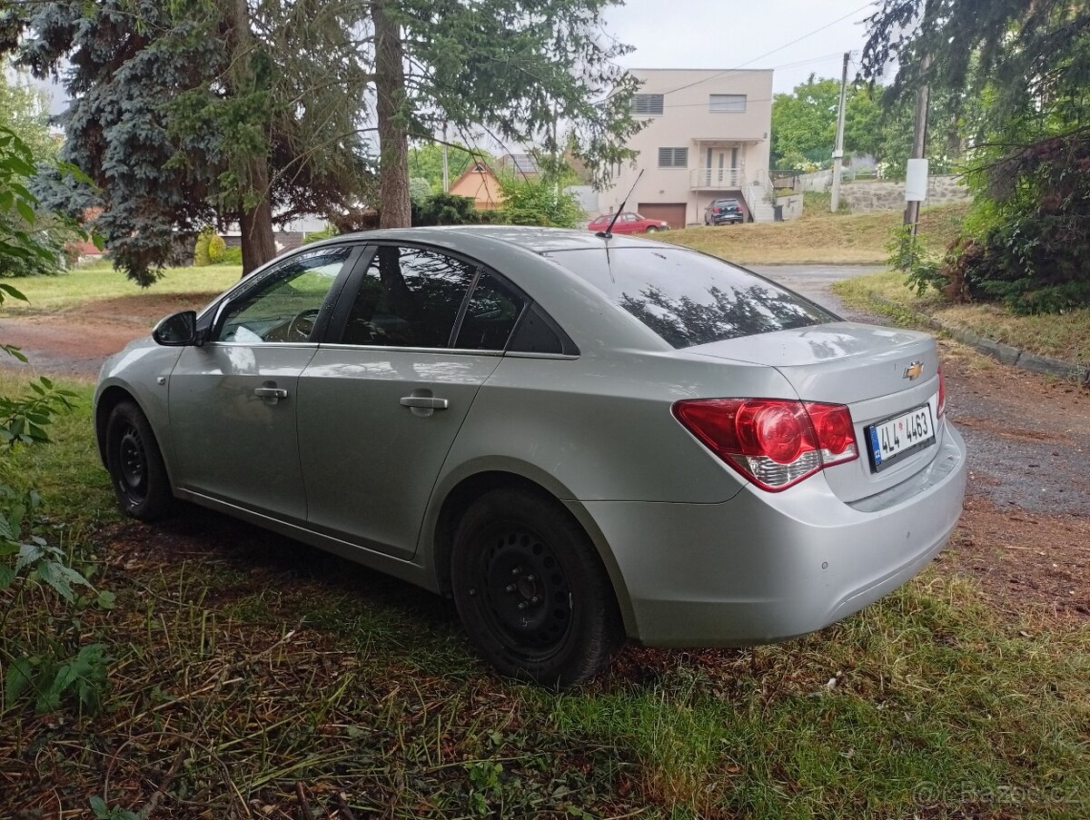 Chevrolet Cruze - 2