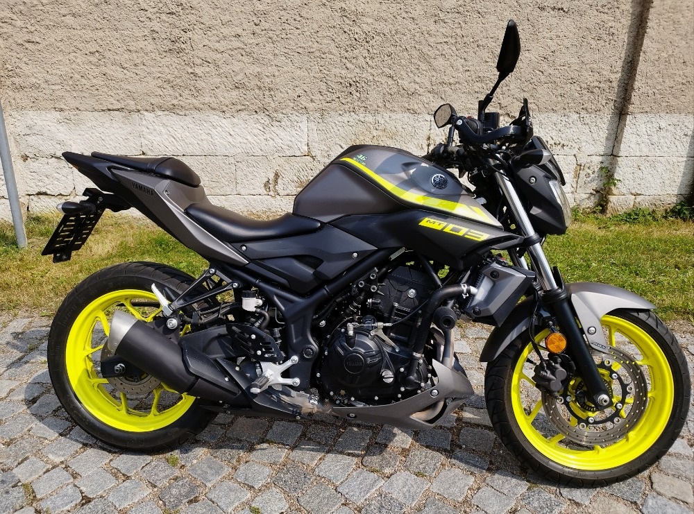 Yamaha MT 03 - 2