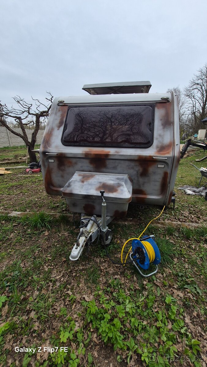 Polsky karavan niewiadow n126 - 2