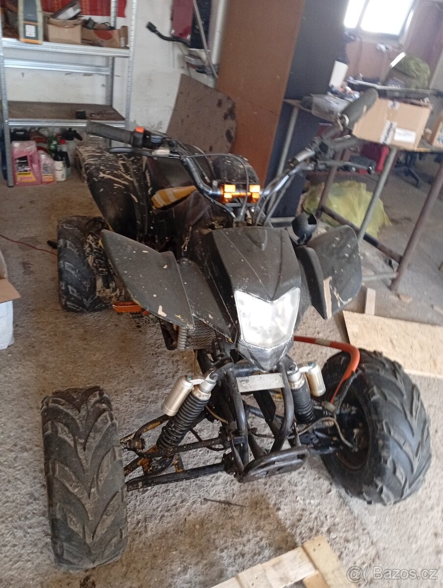 Čtyřkolka Bashan 200 ccm