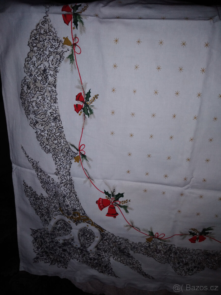 Bílý ubrus s vánočním motivem 110x120 cm - 2 ks - 2