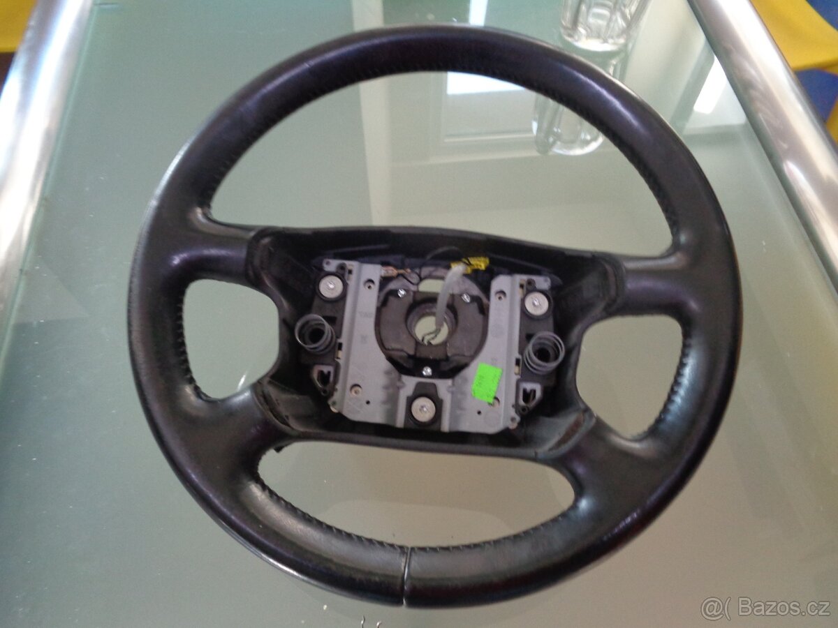 Prodám multifunkční volant - 2