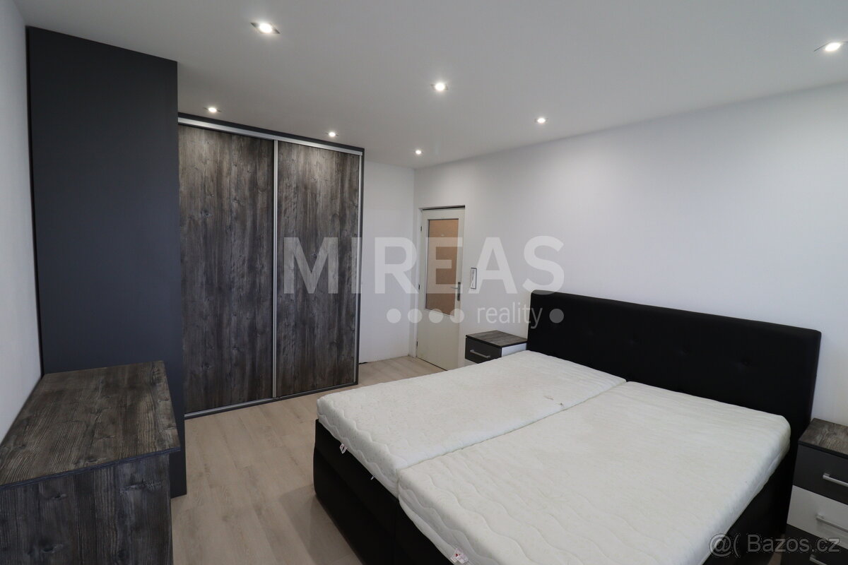 Milovice, pronájem bytu 2+1, 61 m2 s lodžií a sklepem, okr. - 2