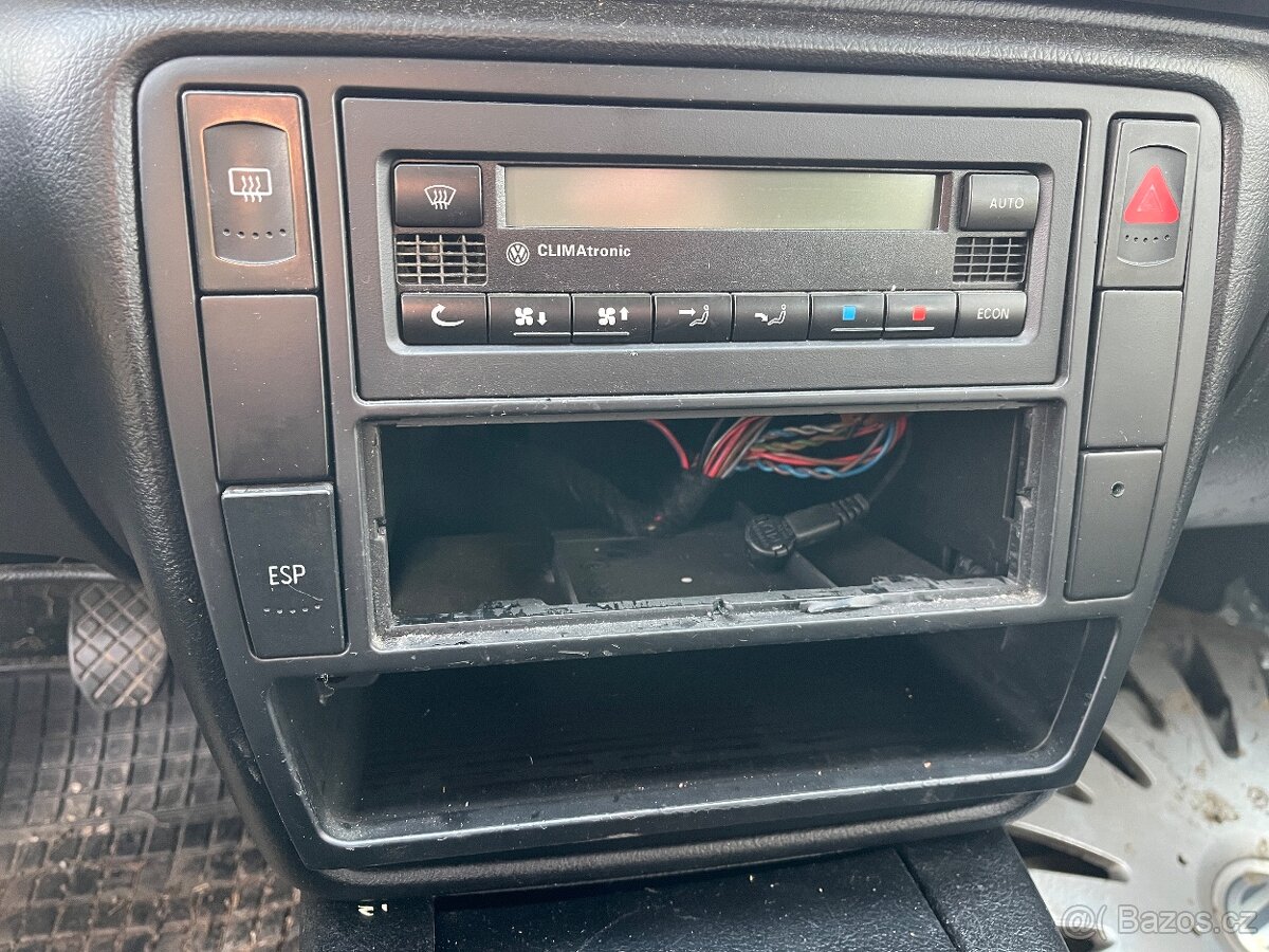 VW Passat Variant B5.5 1.9 TDi 74 kW rok 2001 dily - 2