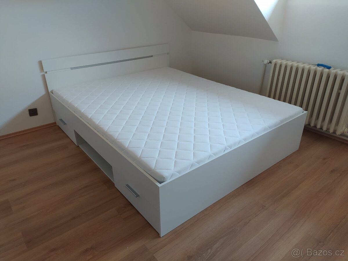 Multifunkční postel s rošty a matrací vcelku Nové - 2