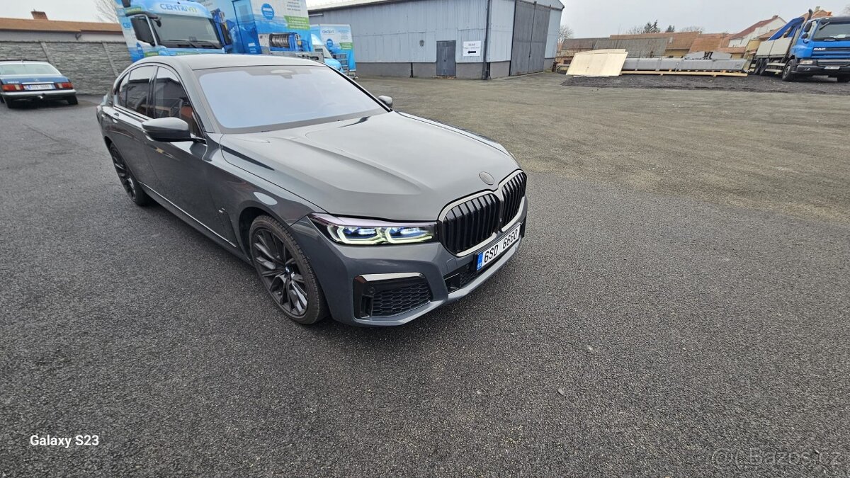 BMW Řada 7, BMW 750 i 390KW - 2