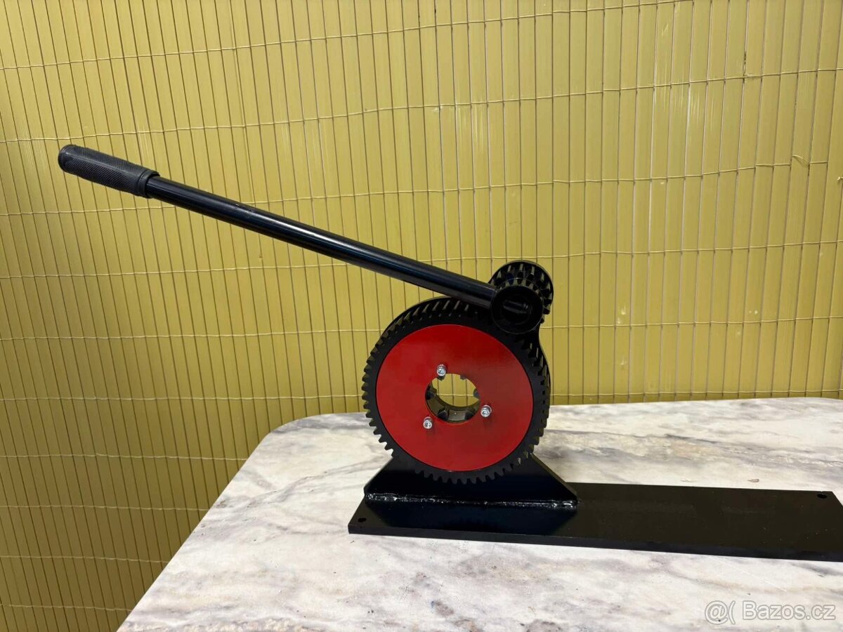 Mechanický ruční naviják / převodovka s pákou(90) - 2