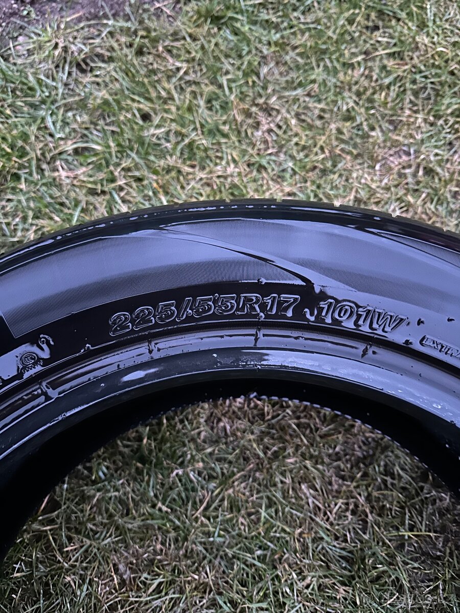 2ks Pneu letní 225/55/17 - 2