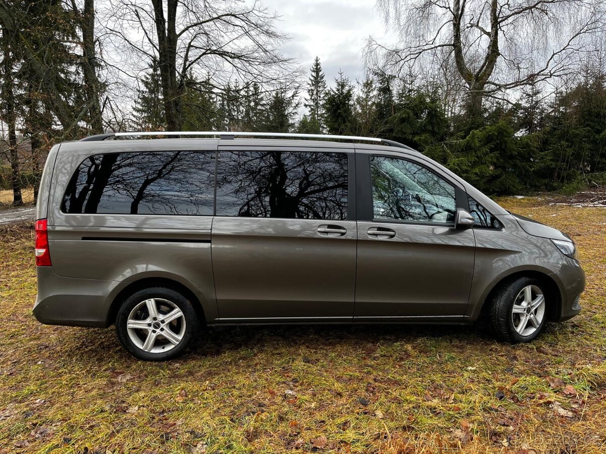 Prodam Mercedes Benz V220 - 2018 - 2