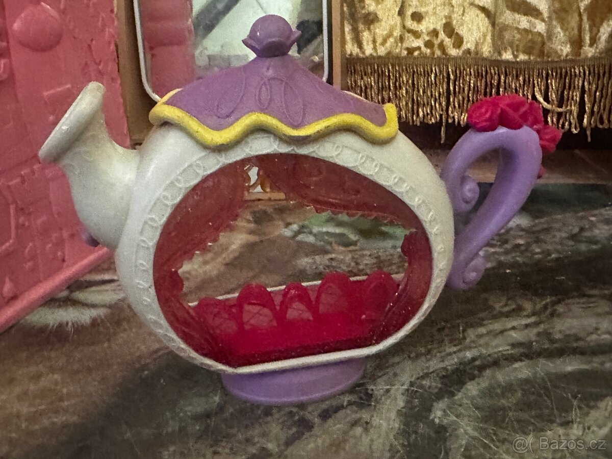 Bely konvička domeček - 2