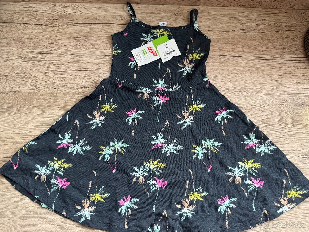 Dívčí šatičky - 2