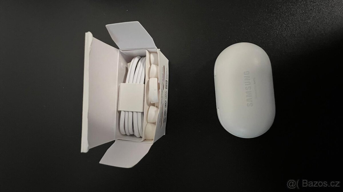 Samsung sluchátka - 2