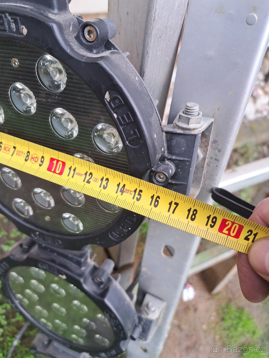 Pridavna predni svetla. - 2