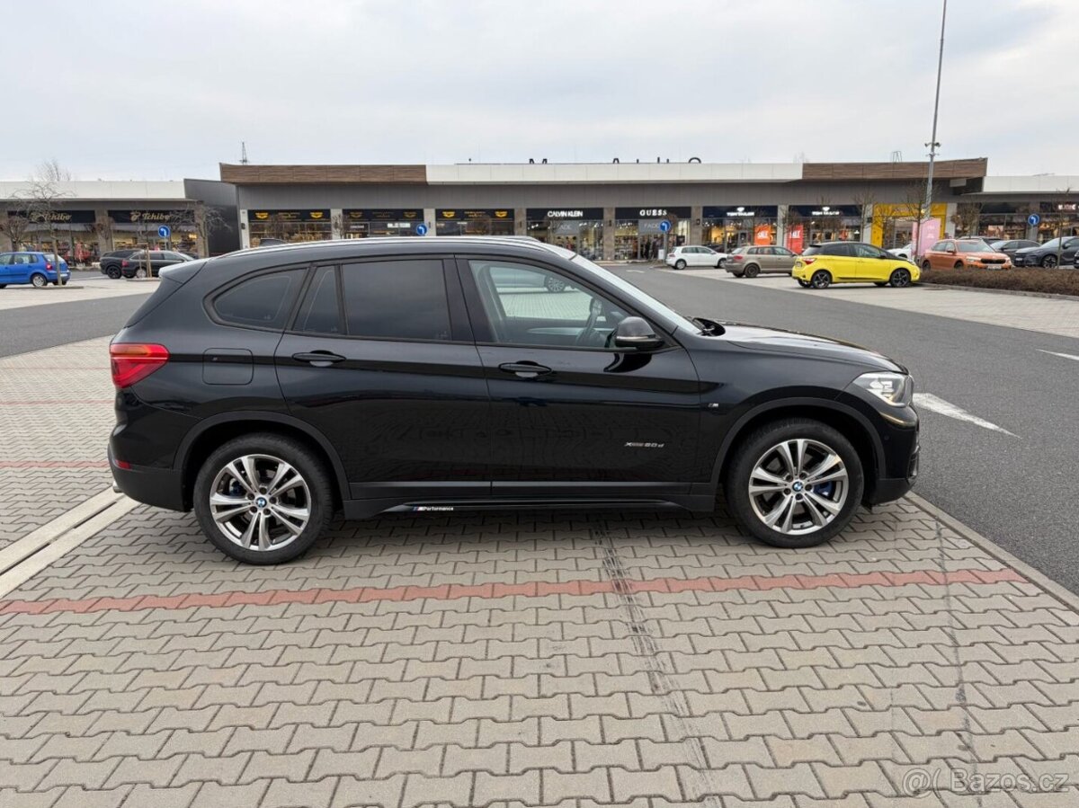 BMW X1 xDrive 20d 140kw ČR - 2