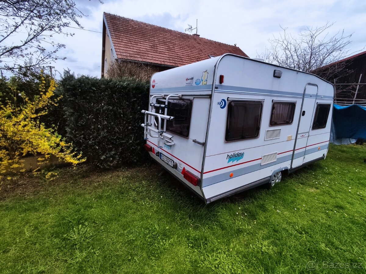 Obytný jednoosý karavan Bürstner - 2