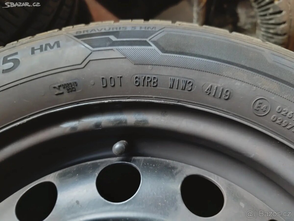 Disky s pneu 195/60 R15 - 2