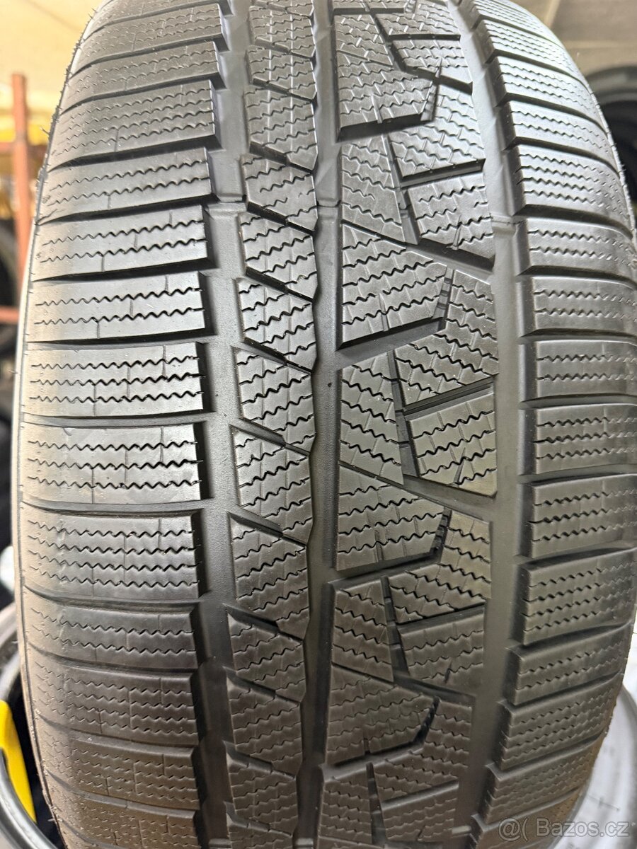 Zimní 225/40r18 - 2