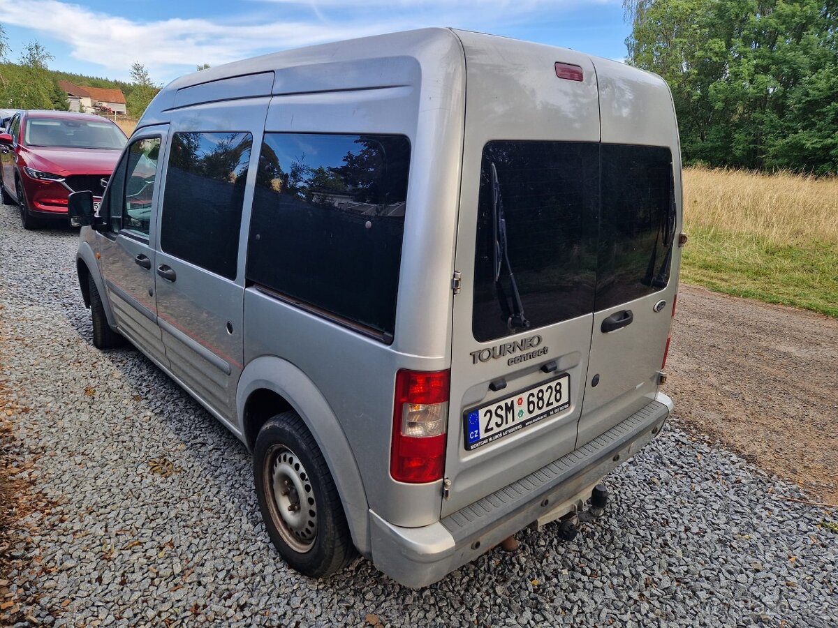 Ford Tourneo Connect 230L - 2