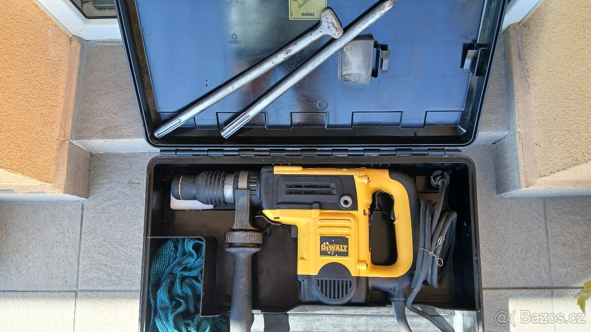 Sekací kladivo Dewalt - 2