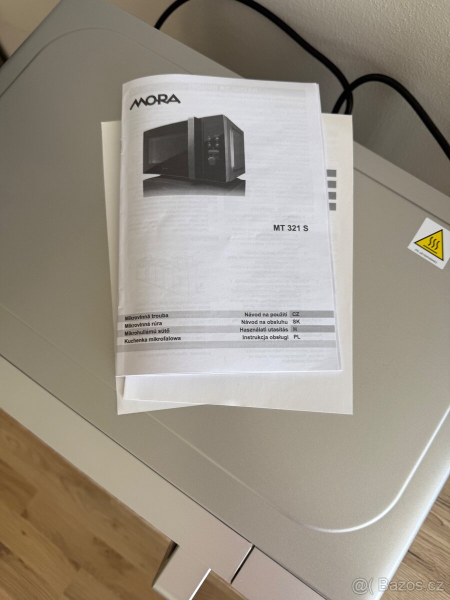 Mikrovlnná trouba MORA MT 321 S - 2
