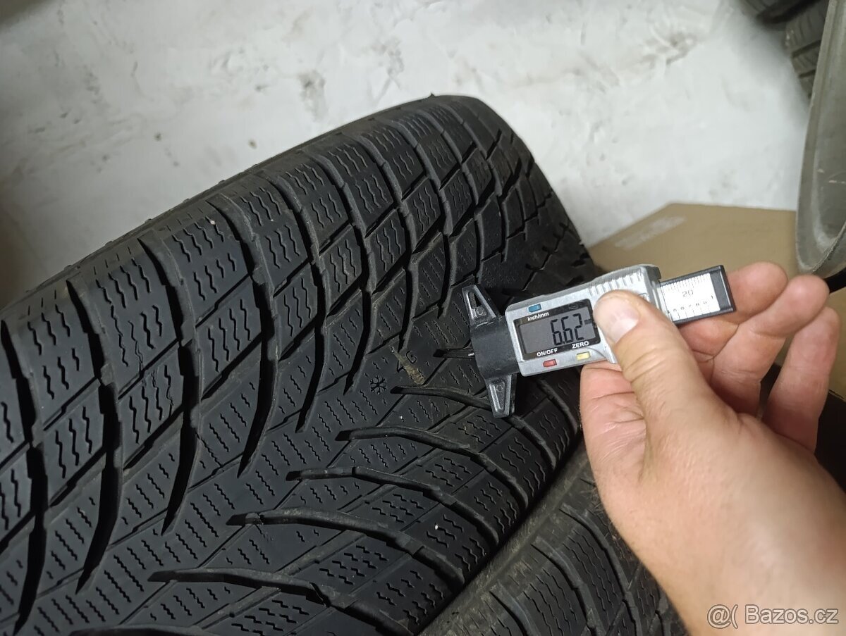 Zimni 205/55 R17 95V XL Nokian 2024 - 2