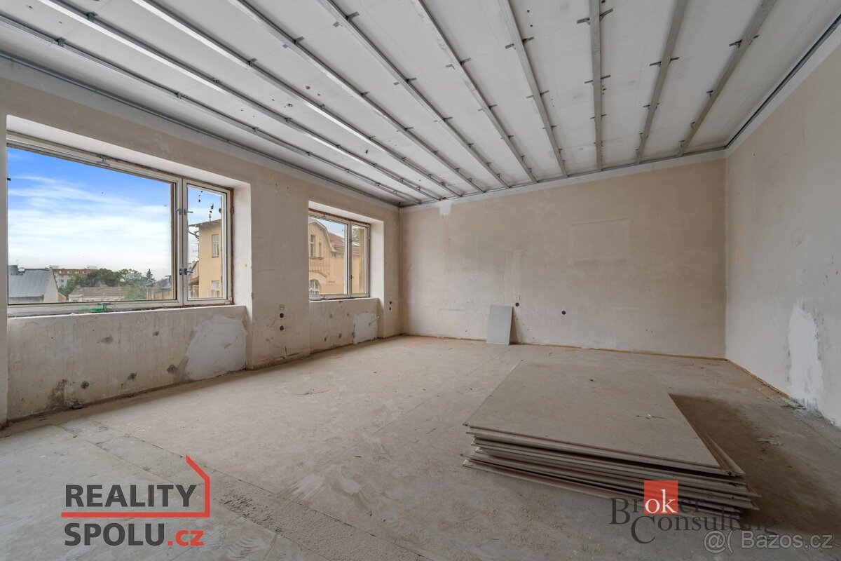 Prodej, komerční/činžovní dům, 965 m2, Čechova 1662, 54401 D - 2