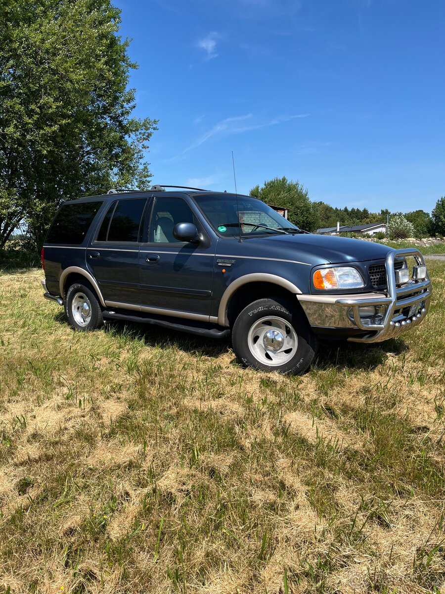 FORD Expedition 5.4 Triton