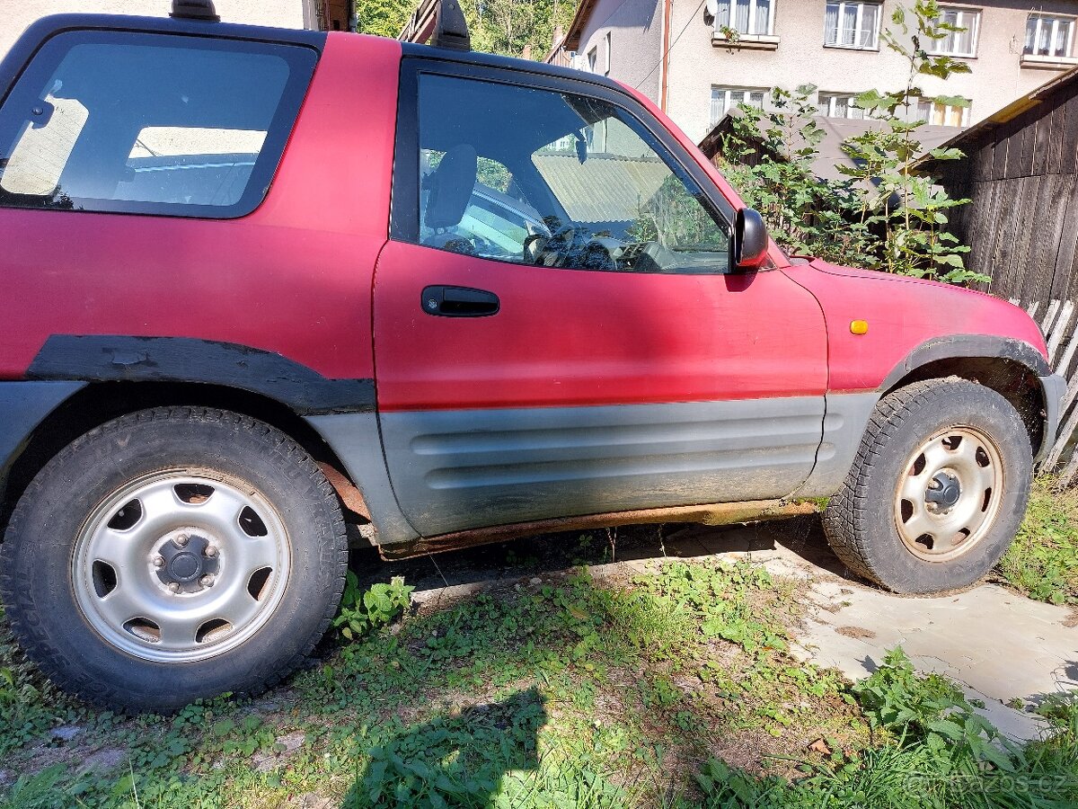 Toyota RAV4 - 2