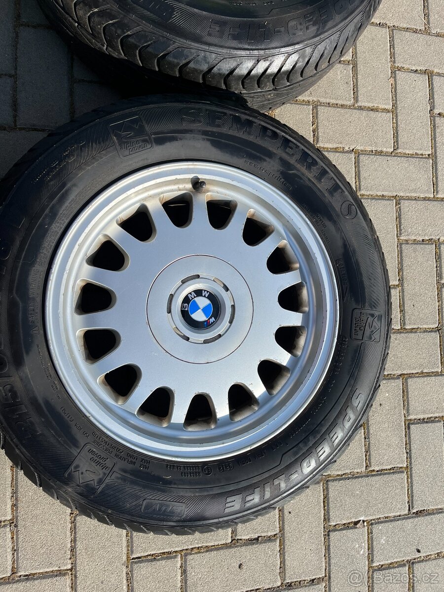 4x alu disky BMW 5x120 R16, letní pneu - 2