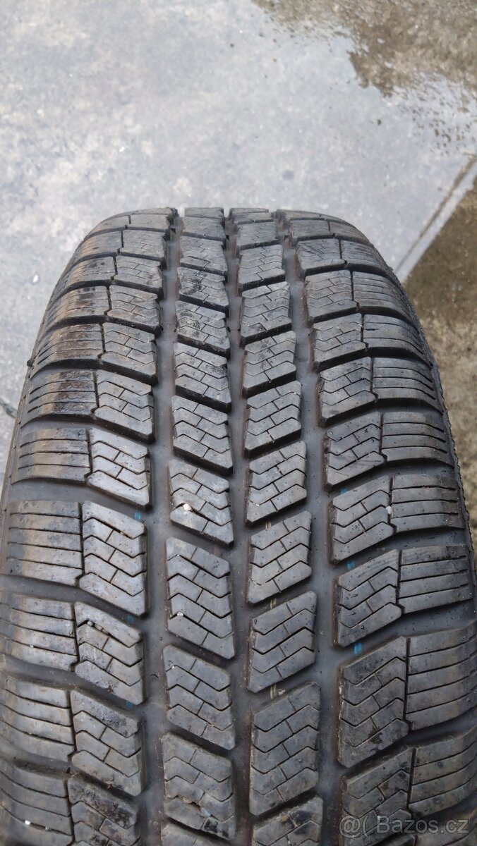 zimní 185 60 15 + DISKY 4X100 RENAULT - 2