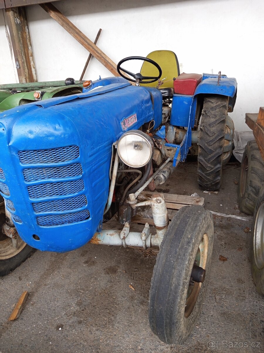 Zetor 3011 náhradní díly - 2