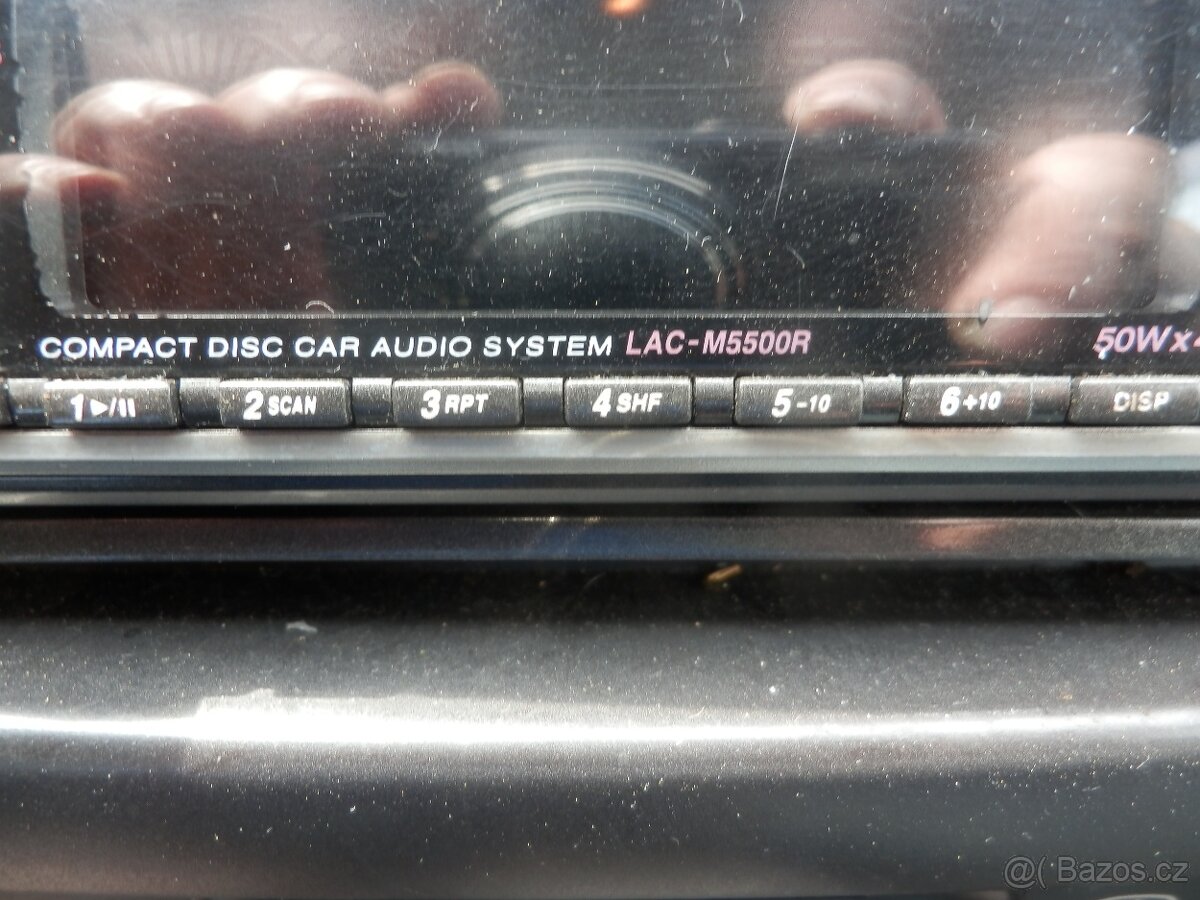 CD přehrávač LG - 2