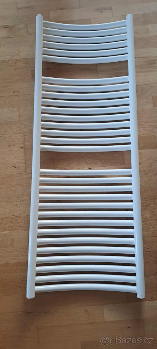 Koupelnový žebříkový radiátor Koralux classic - 2