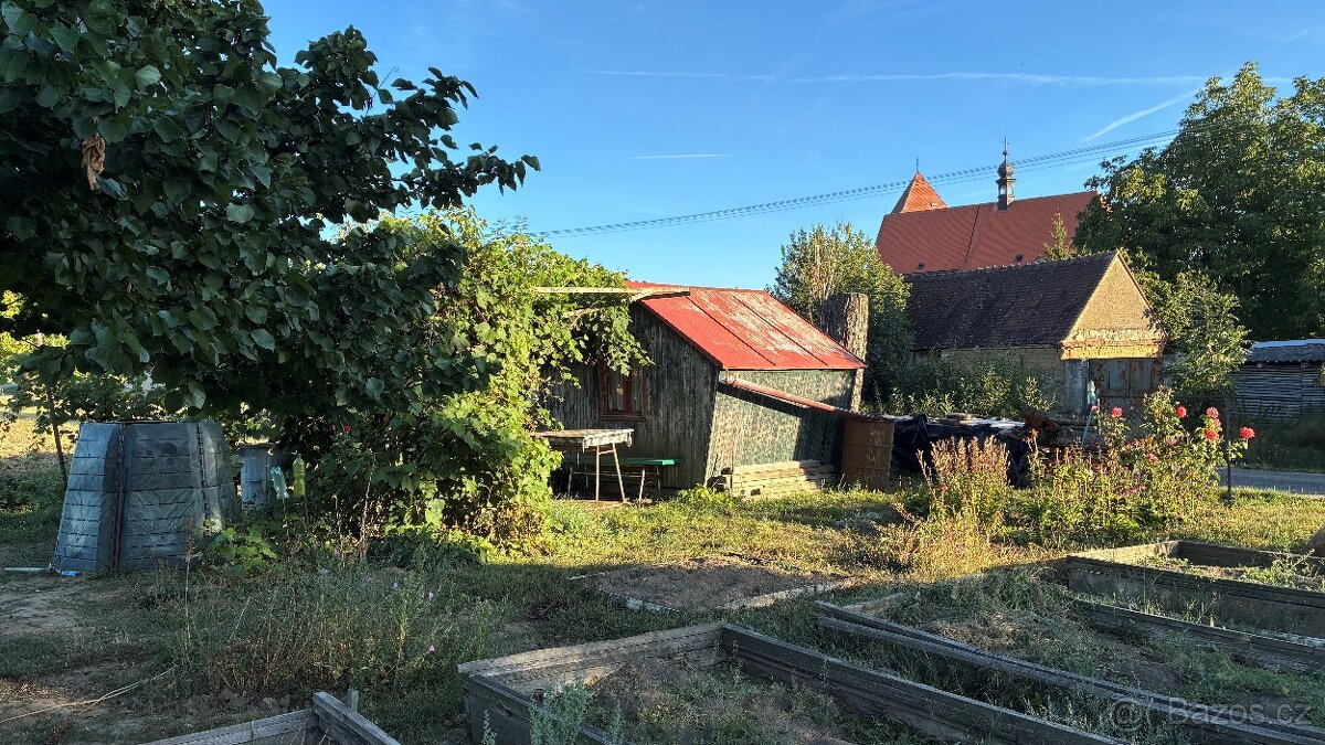 Rouchovany; Dlouhodobý pronájem zahrady v klidné oblasti - 2