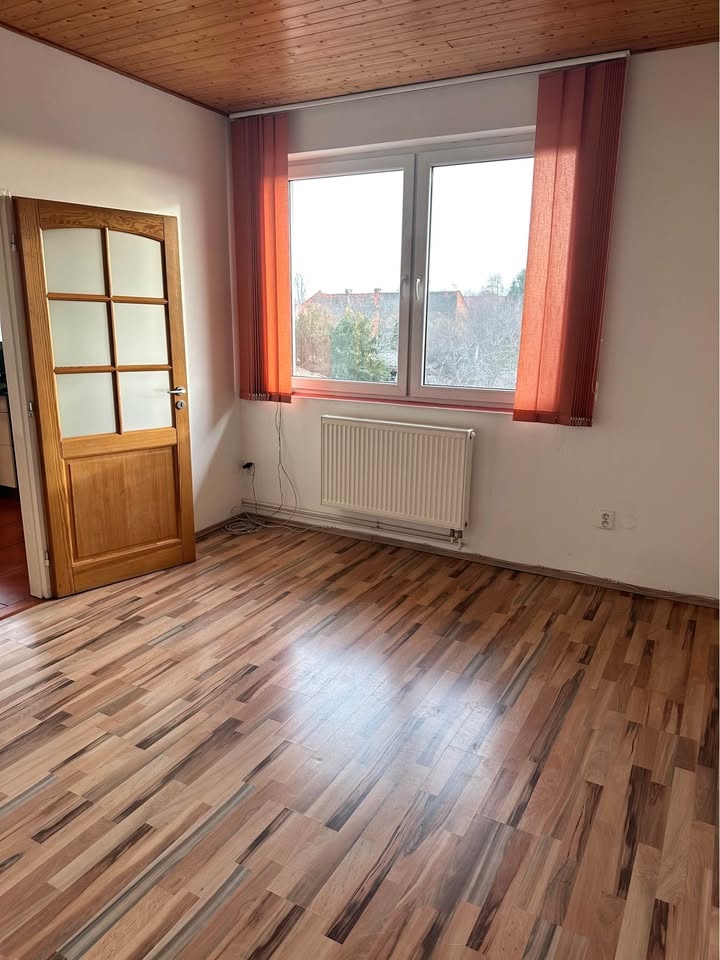 Pronájem bytu 2+kk, ul. Dolní Novosadská, Olomouc - 2