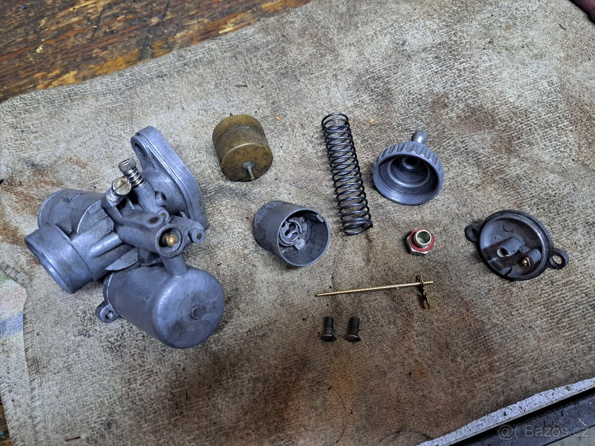 CZ 125 476 - karburátor Jikov 2924SBDb2750 - 2