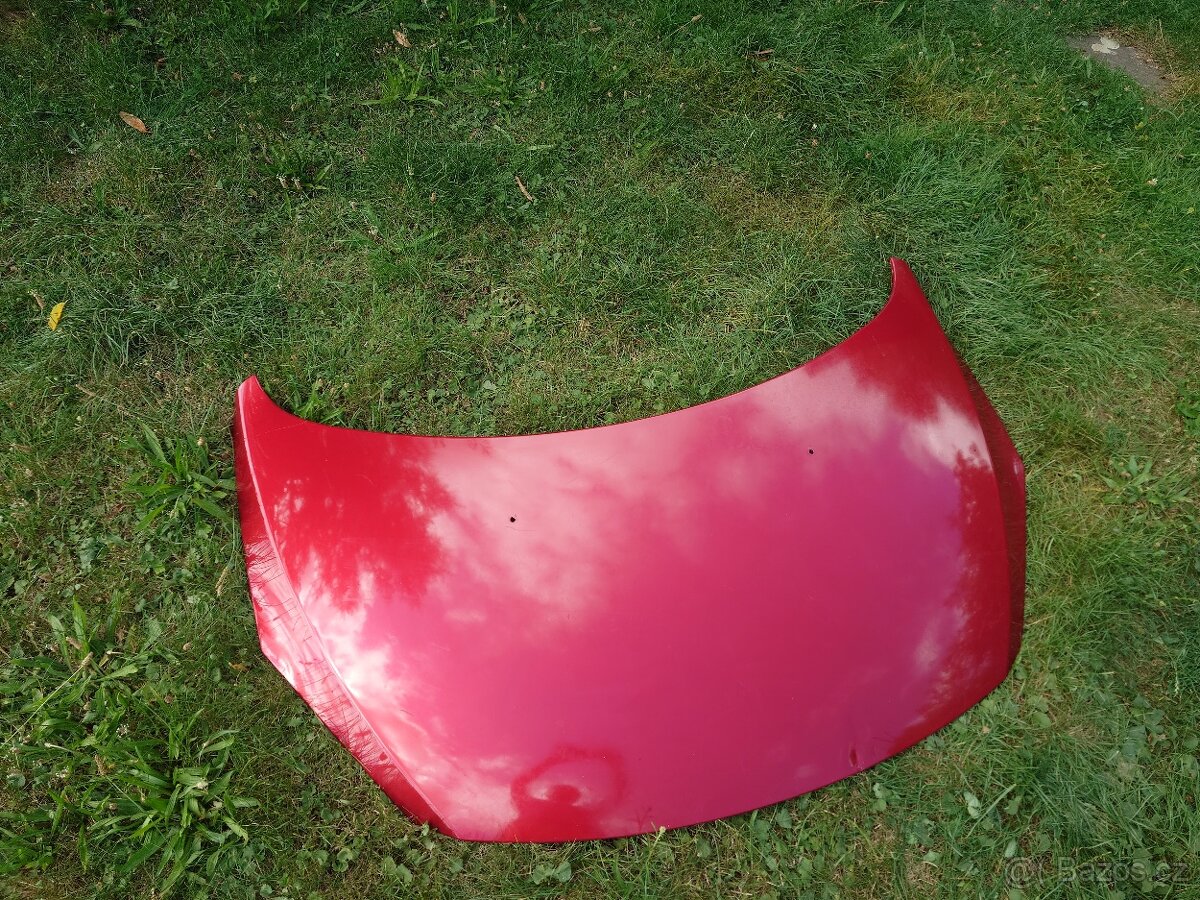 Kapota na Peugeot 307 - 2